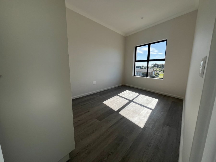 2 Bedroom Property for Sale in Flamingo Vlei Western Cape
